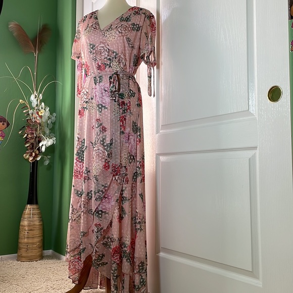 Betsy Johnson women Dress long sleeve floral Ruffle size 12 new with out tags - Picture 2 of 6